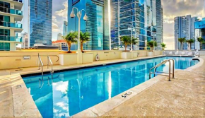 Elegant Centric Vibrant Pool Jacuzzi Free Parking